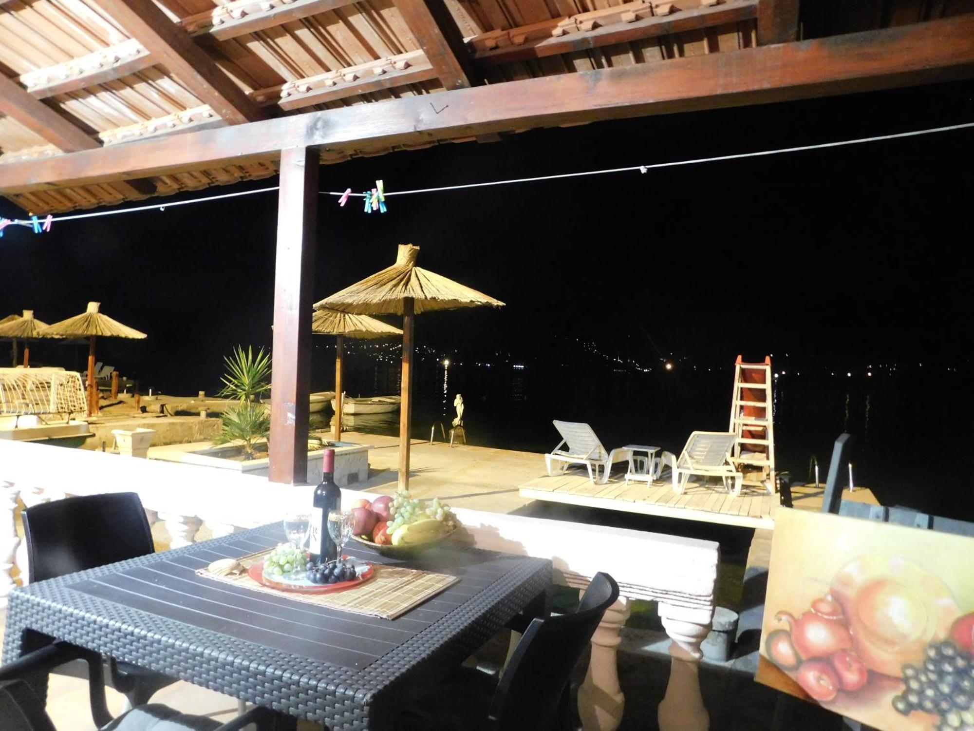 Apartments Klakor Tivat Exterior photo