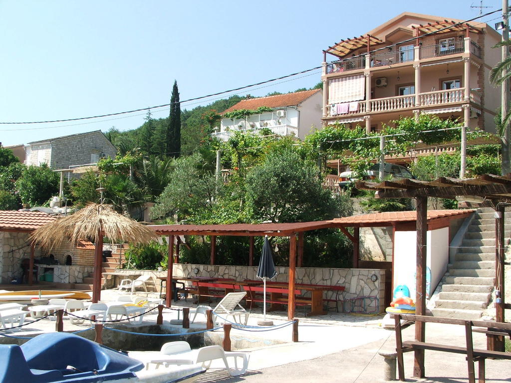 Apartments Klakor Tivat Exterior photo