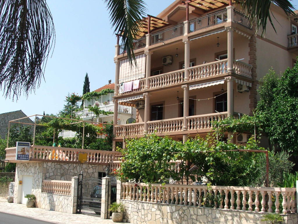 Apartments Klakor Tivat Exterior photo